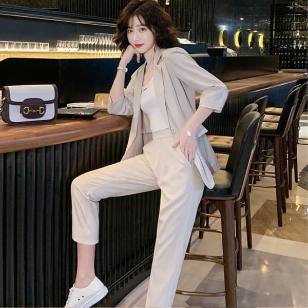 Bộ đồ Âu hai mảnh hot mạng