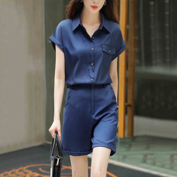 Set đồ áo sơ mi đơn giản