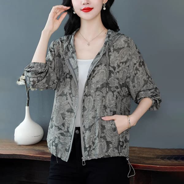 Áo khoác chống nắng có mũ in họa tiết