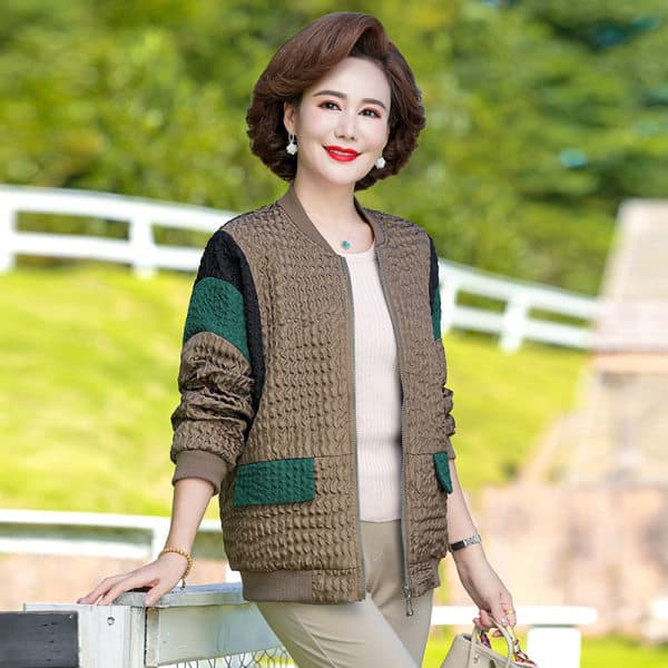 Áo khoác mỏng phong cách phương Tây