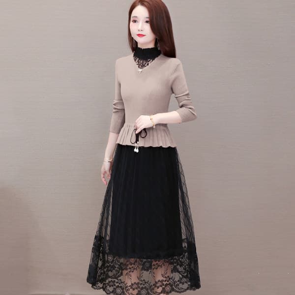 Váy liền dệt kim chân váy phối ren